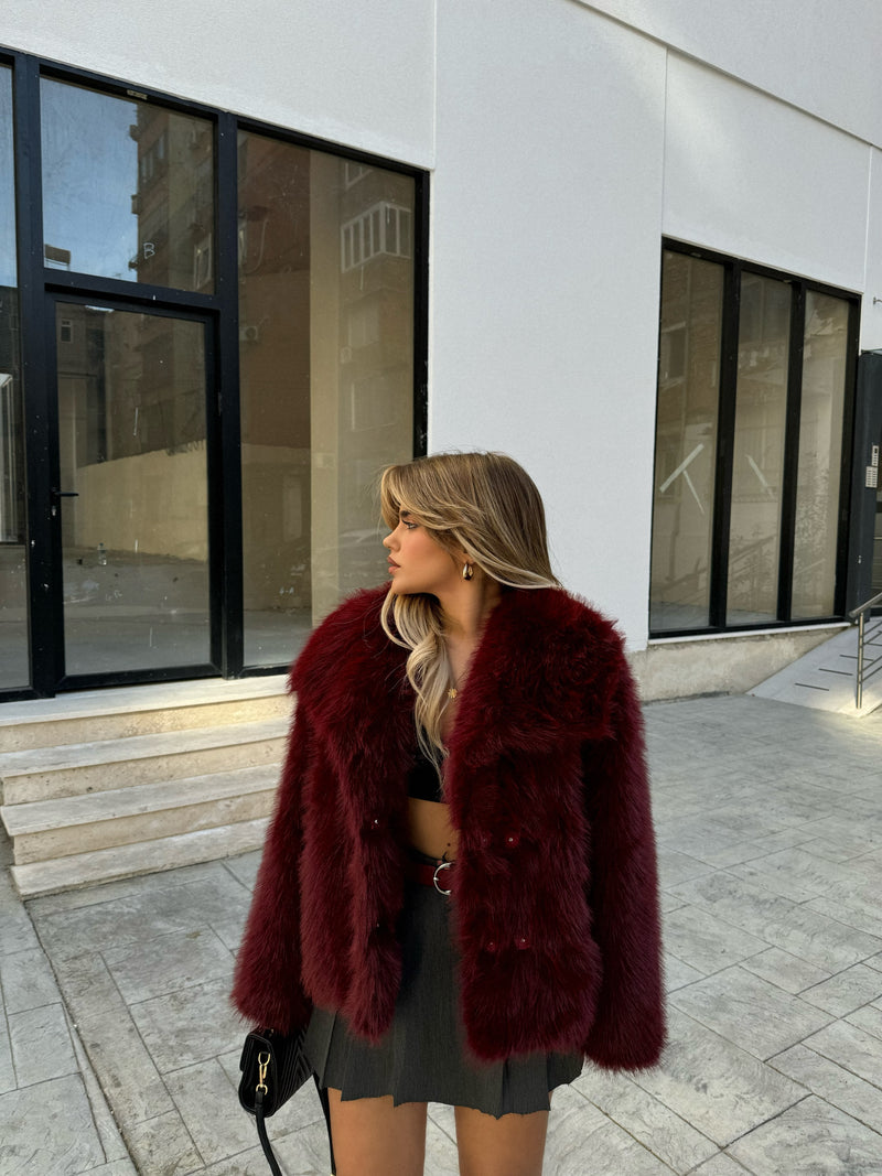 PELLUSH I SHKURTER BURGUNDY