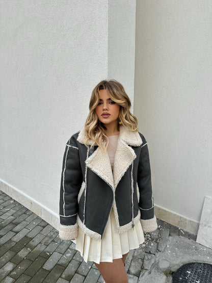 PELLUSH I SHKURTER