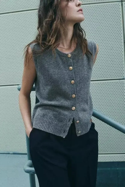 Round Neck Gold Button Sleeveless Cardigan S