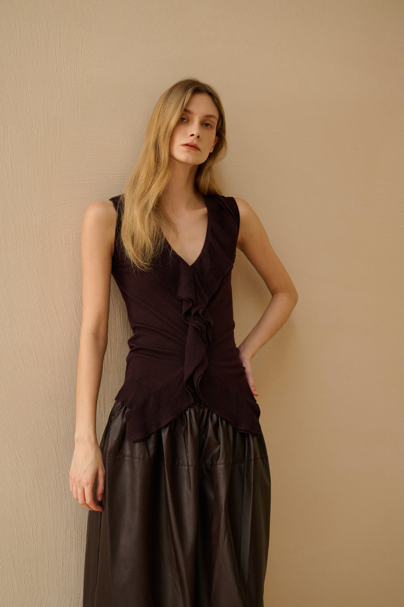 Ruffle V neck sleeveless top