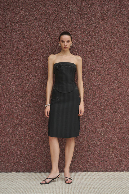 Textured pleat strapless set