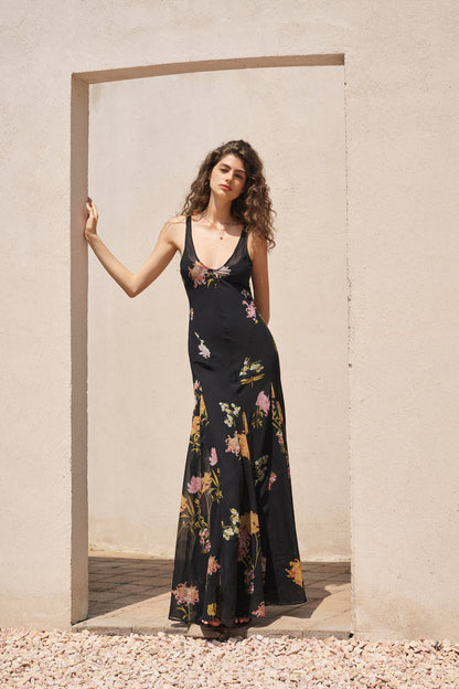 U-neck bloom maxi dress