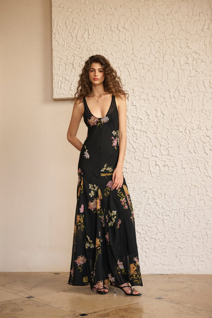 U-neck bloom maxi dress
