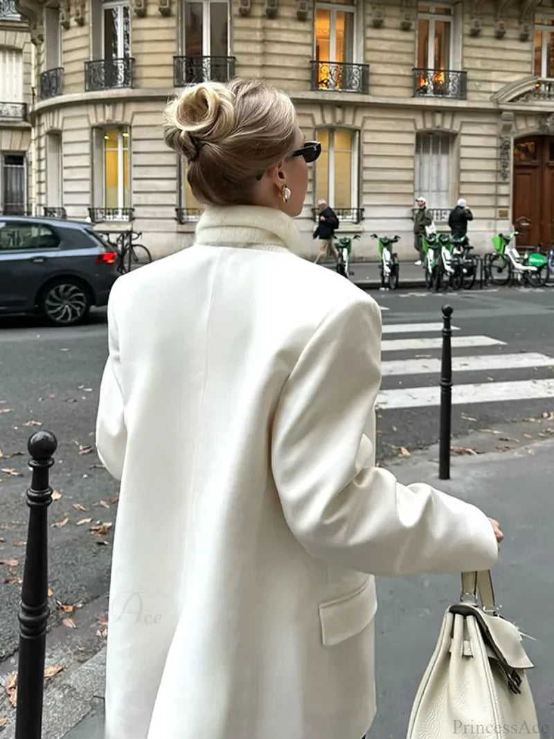 White Double Pockets V-neck Coat